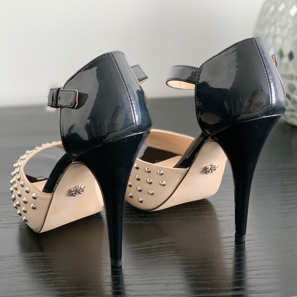 *DONATED* Rock & Republic Platform Heel Studded - Picture 8 of 14